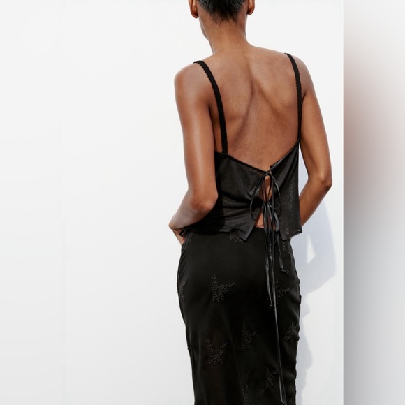 Embroidered tulle top - Picture 2 of 2